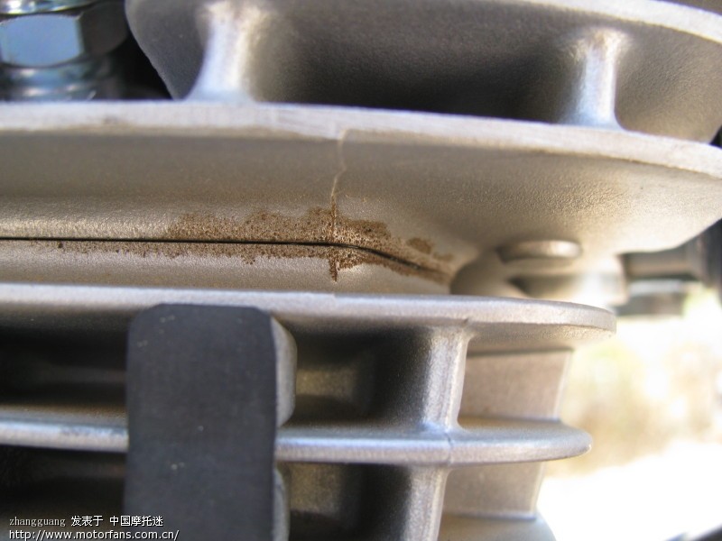 烦恼中,战鹰中缸渗机油。 - 新大洲本田 - 摩托车