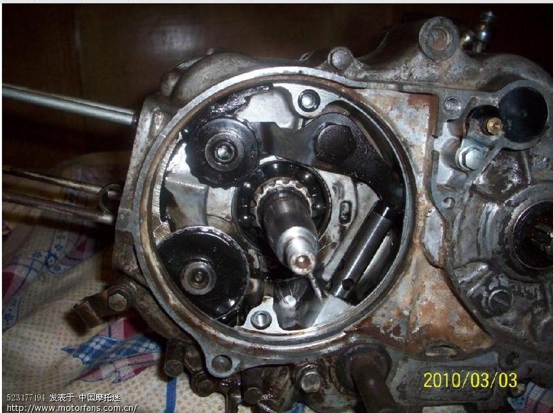 谁是高手.机油泵轮怎么拆 - 维修改装 - 摩托车论