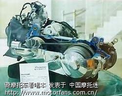 新手弱弱的问个问题,曲轴箱前的通气管断了,有