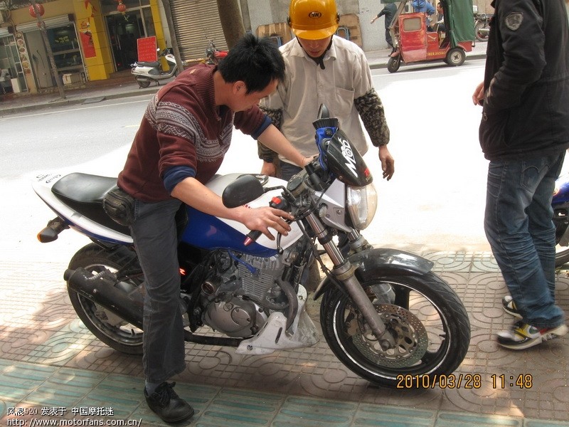 本田跟铃木合作啦!不知什么时候出的一款街车