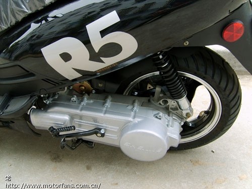 骑了11年的国产125摩托车8月到了报废期.又买