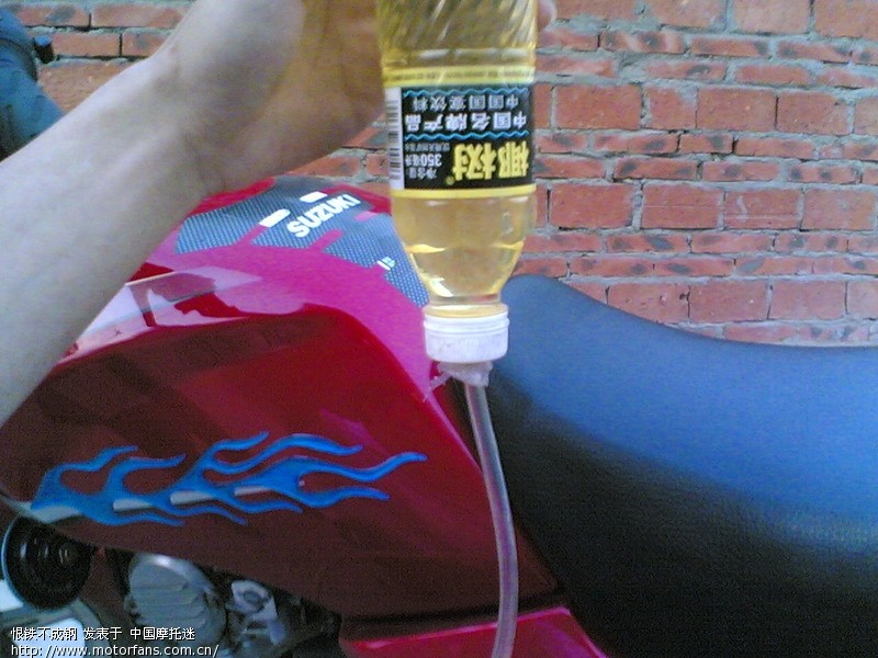 挂油瓶测得骏驰GT油耗【有图有真相】 - 摩托