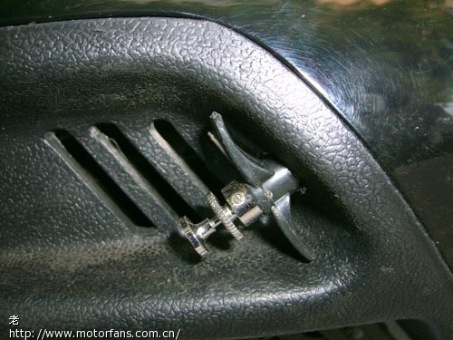 骑了11年的国产125摩托车8月到了报废期.又买