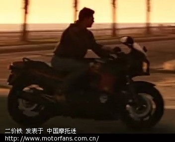 电影《壮志凌云》中的摩托是什么品牌 - 摩托车