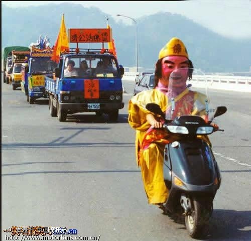 济公骑摩托 - 弯梁世界 - 摩托车论坛 - 中国第一