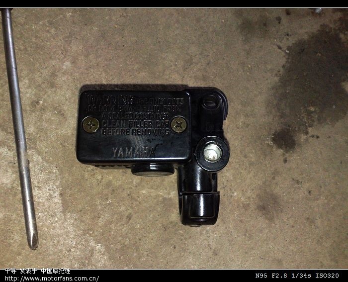 YBR250换减震油、刹车上泵、刹车油管 - 雅马