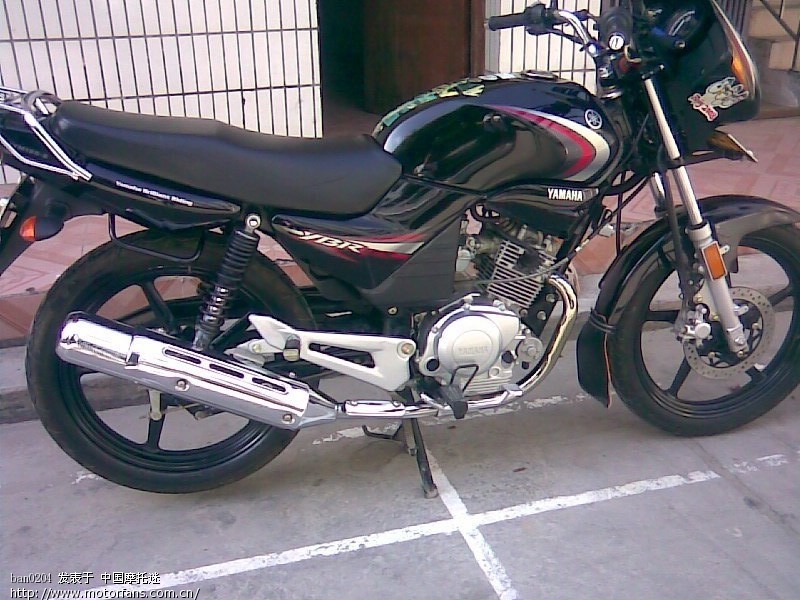 08年出产的YBR125黑色猪头摩托,至今9000+公