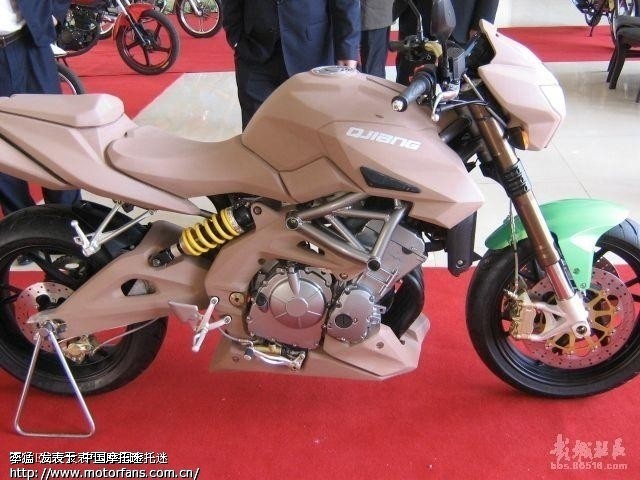 继续上图 钱江黄龙4缸电喷600CC - 天下大排
