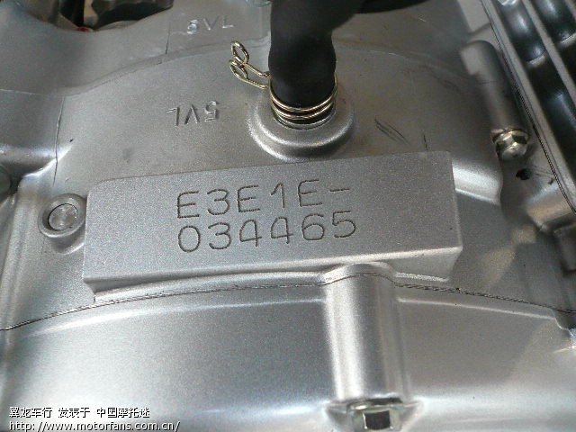 面这个图是YBR天剑发动机的发动机号码,看得