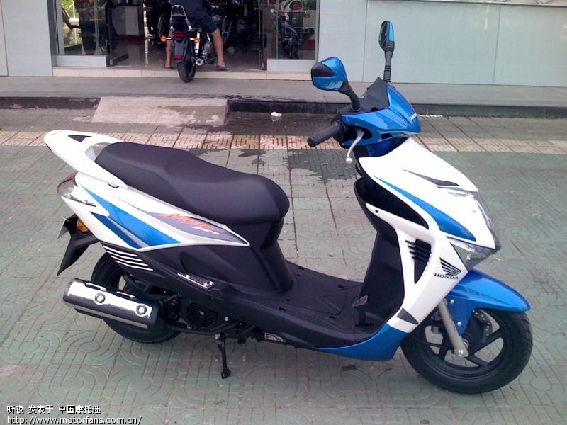 湖南网上抢购的:新本第一台MOJET现身了 - 湖