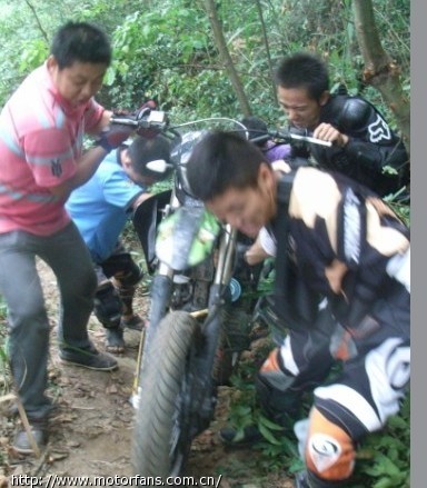 非常专业的林道越野摩托车教学视频