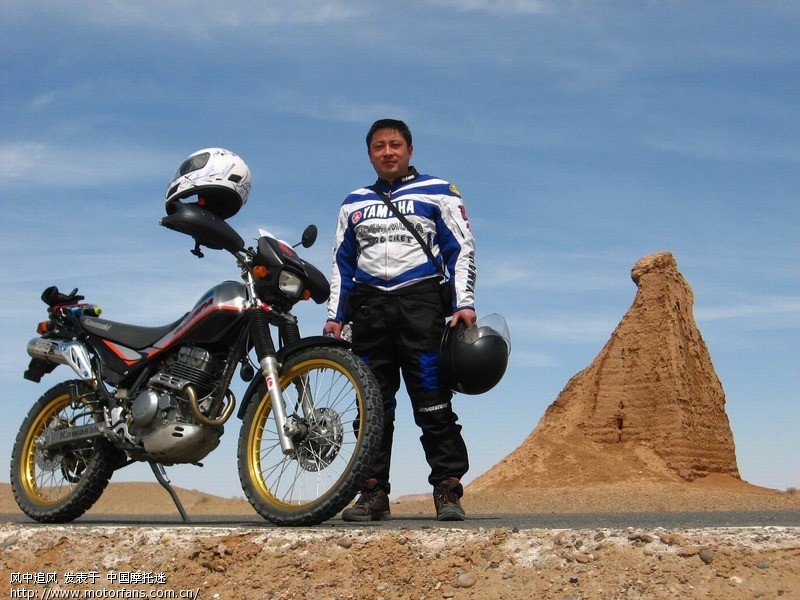 北京65岁倪祥礼骑摩托车从北京出发去新疆啦
