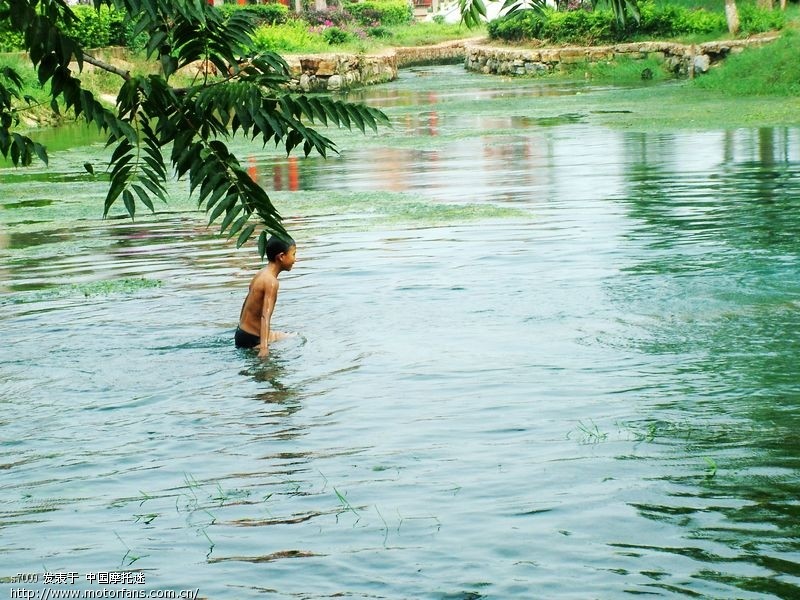 周末桔乡游:华宁泡温泉,盘溪大龙潭游泳。 - 云