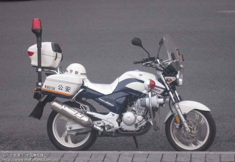 交警的摩托车,分享一下 图片已上 - 摩托车论坛 - 摩托车论坛 - 中国第一摩托车论坛 - 摩旅进行到底!