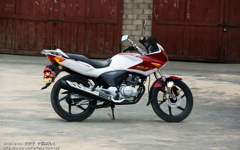 大家谈谈双色战鹰如何装饰 改装 - 新大洲本田 - 摩托车论坛 - 中国第一摩托车论坛 - 摩旅进行到底!