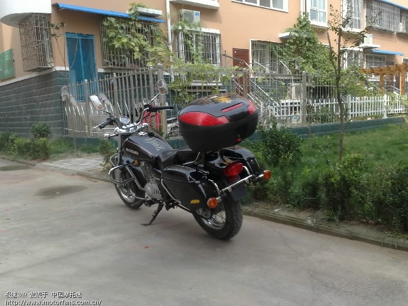 Gz150改装后备箱效果 - 摩托车论坛 - 济南铃木