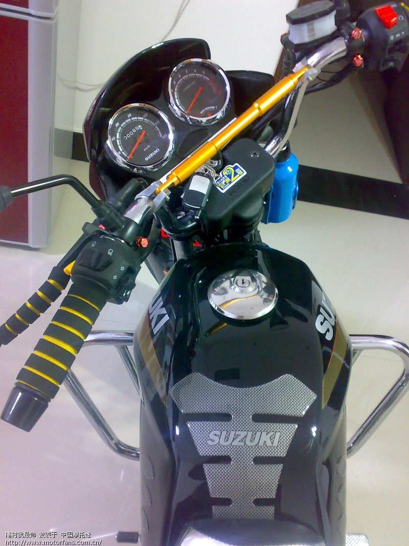 万能的摩友,手把加强杆的安装 - 维修改装 - 摩托