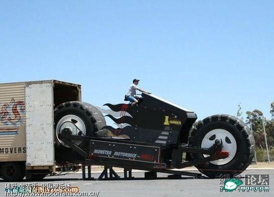 世界上最重的摩托有多重?是不是本田金翼 ? -