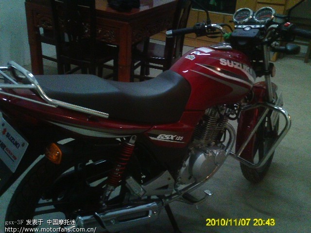 gsx125-3F发动机有敲缸的声音,(轻骑铃木的技