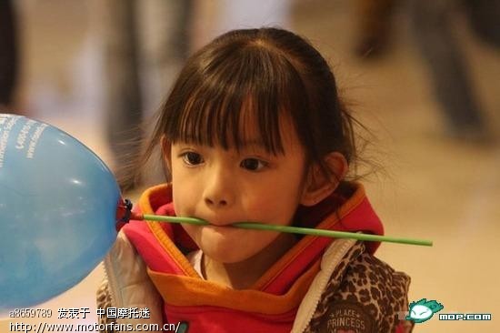 3A2档换1档时卡卡声。声音非常大。新车才20