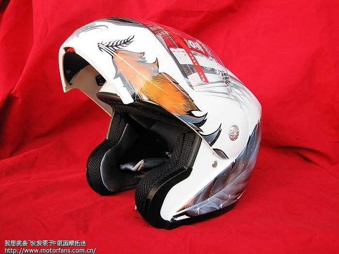 揭面盔,又称之为组合盔,和全盔比那个更安全 -