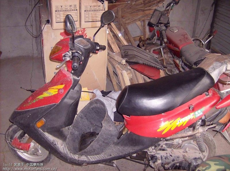 300块收了个雅马哈二冲踏板(看图) - 雅马哈 - 摩