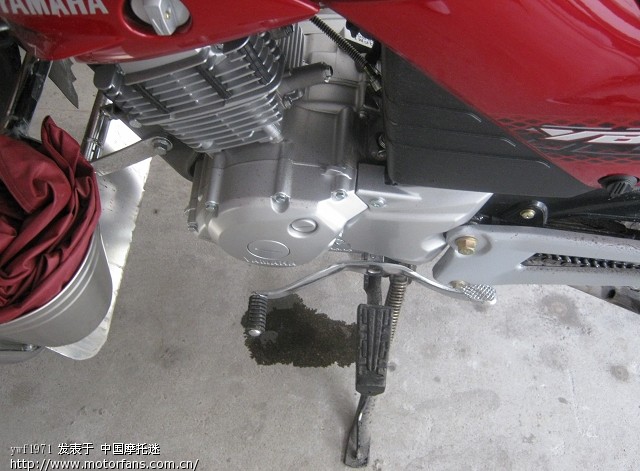 09款 雅马哈 刚买来几天就漏机油大家进来看正