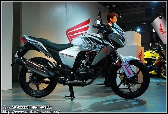 Saxia沙夏:又知道了:幻影与战神 油耗 及 技术参