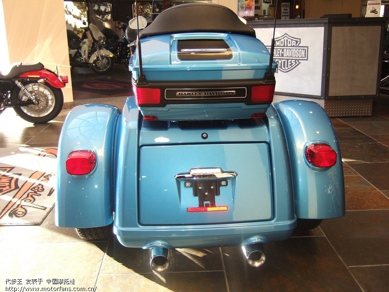 参观了哈雷的4S店,大量图片。#33楼(2010-12
