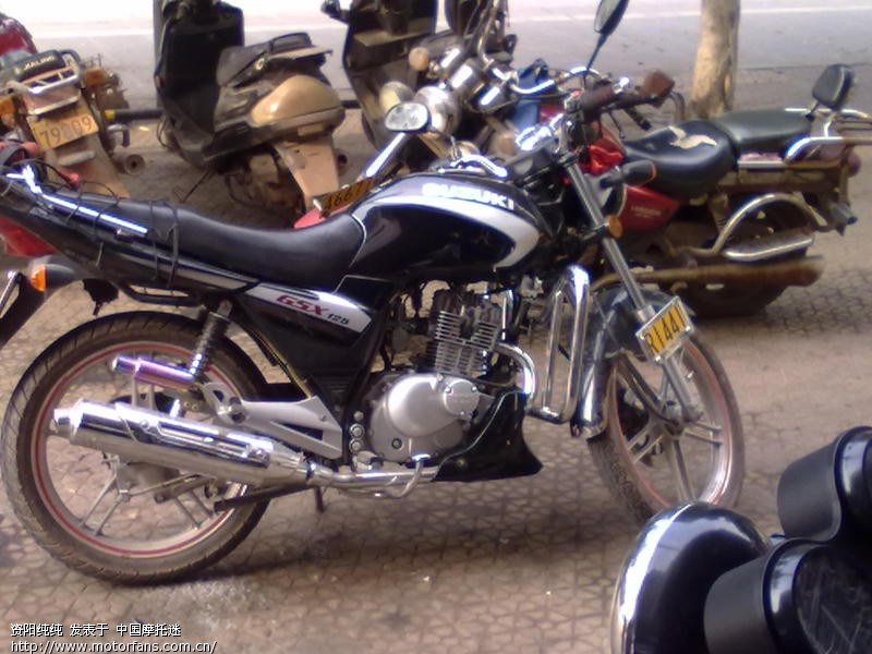 排气管上方那个是什么? - 摩托车论坛 - 济南铃