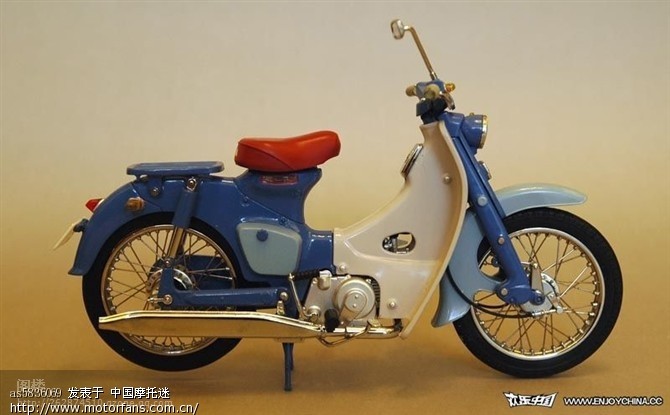 世界排名第一的摩托 HONDA Cub--本田幼兽 -