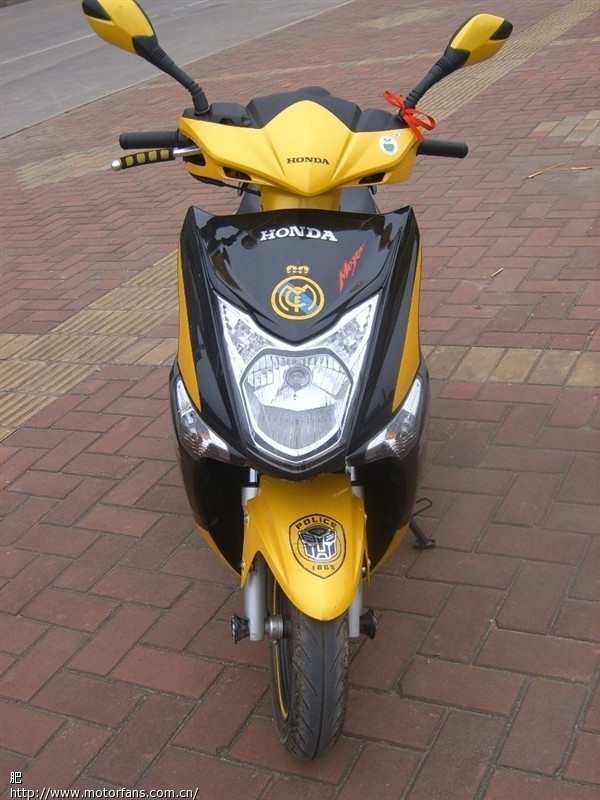 魔幻金 mojet 魔戟 今天中午到手,行车报告,油耗