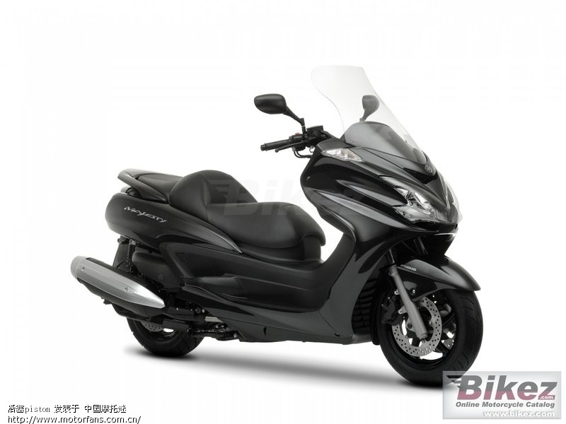 2011款Honda PCX125,喜欢绵羊的进来看看。