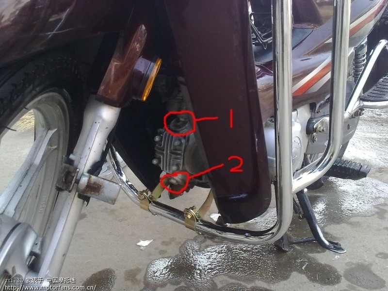 请问?气门是管什么作用的? - 弯梁世界 - 摩托车