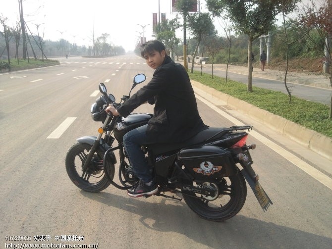 战王油耗 和表头问题 有的有挡显油表 为什么我