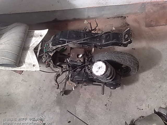 菜鸟打造全球第一辆最舒适的 本田DJ1小踏板