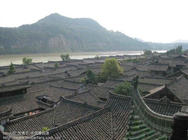 晒晒去年和老父亲去阆中的照片,天气真热 - 陕