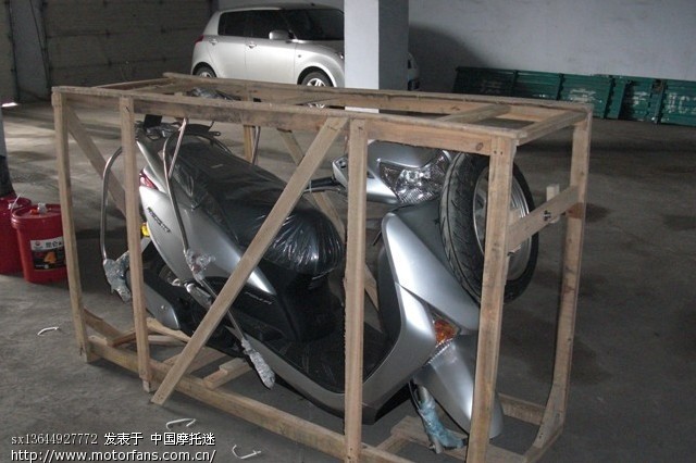 新车到家,如何自己动手安装前轮?求详细教程。