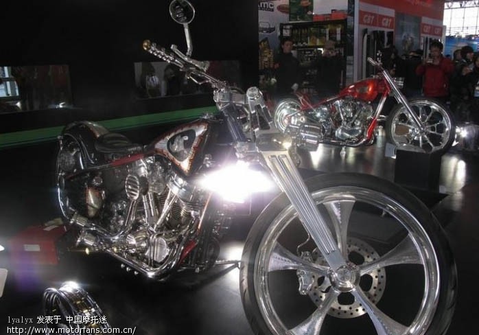 日本AIM重度改装哈雷,身价400万 - 天下大排 -