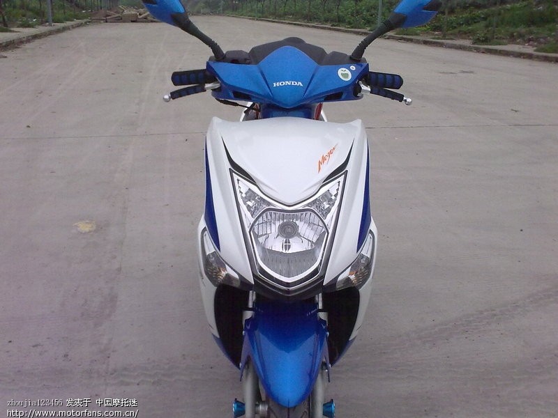 关于魔戟油箱加油问题? - 新大洲本田 - 摩托车