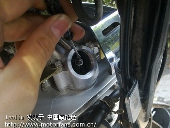 EN125-3亲手调节气门间隙18图,时规链张紧器