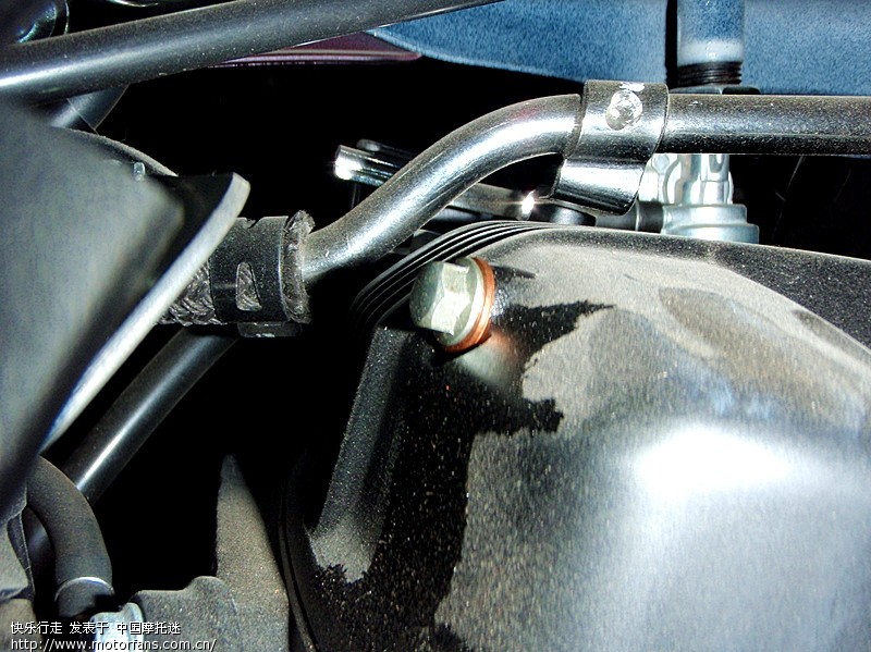 幻影发动机有渗油情况图已上大家抓紧!抓紧上