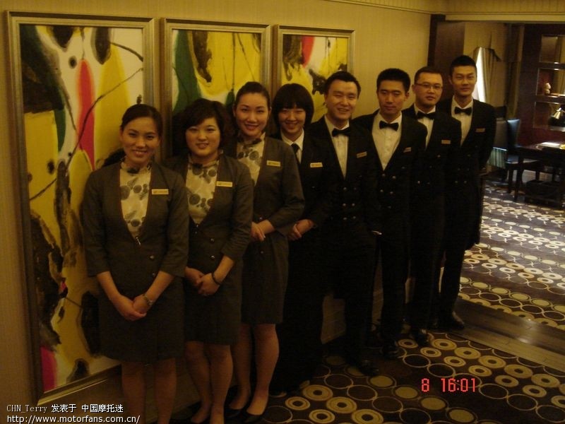 我戒了烟,我不喝酒,我喜欢摩油!