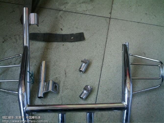 钱江的125用黑机油好还是别的全合成机油好 -