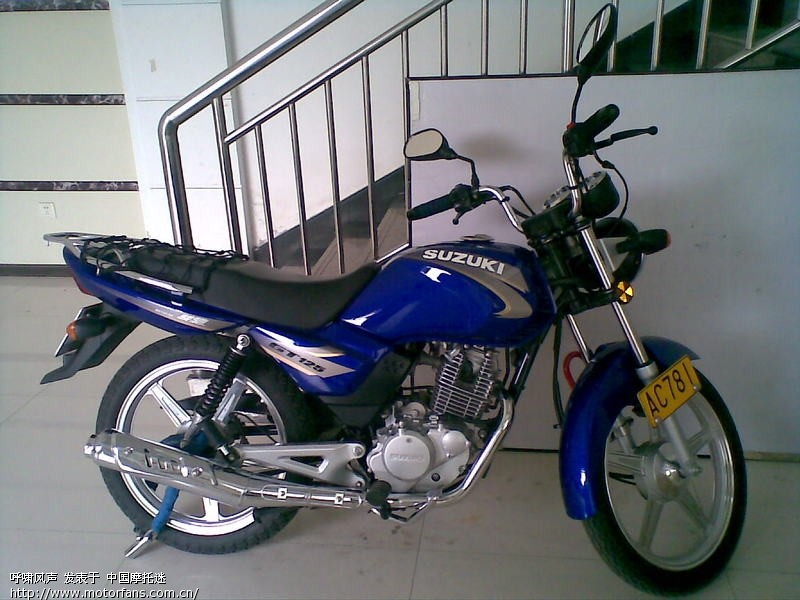 自己的10年9.9成新蓝色铃木骏驰gt125(带图)转