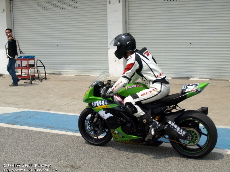 第十三届天马论驾--零距离接触车手杜邦(已更新完毕) - 上海摩友交流区 - 摩托车论坛 - 中国第一摩托车论坛 - 摩旅进行到底!