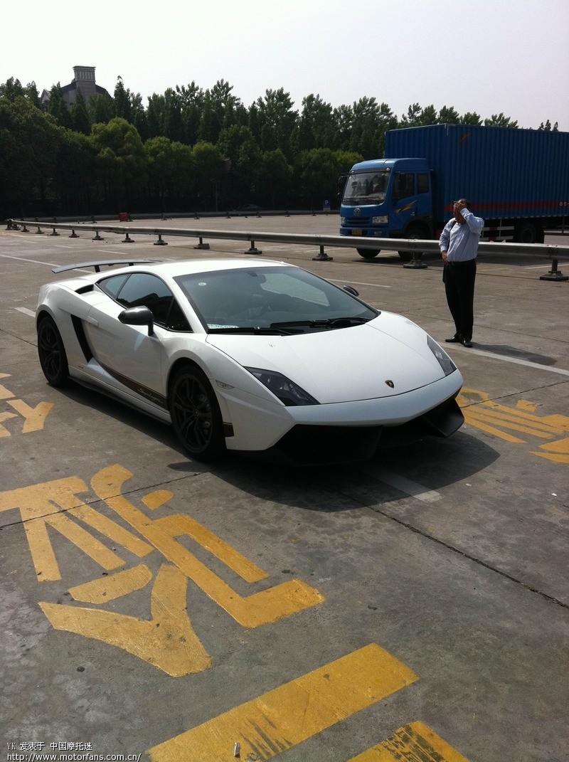 新车上牌 我的沪A小白 - 上海摩友交流区 - 摩托