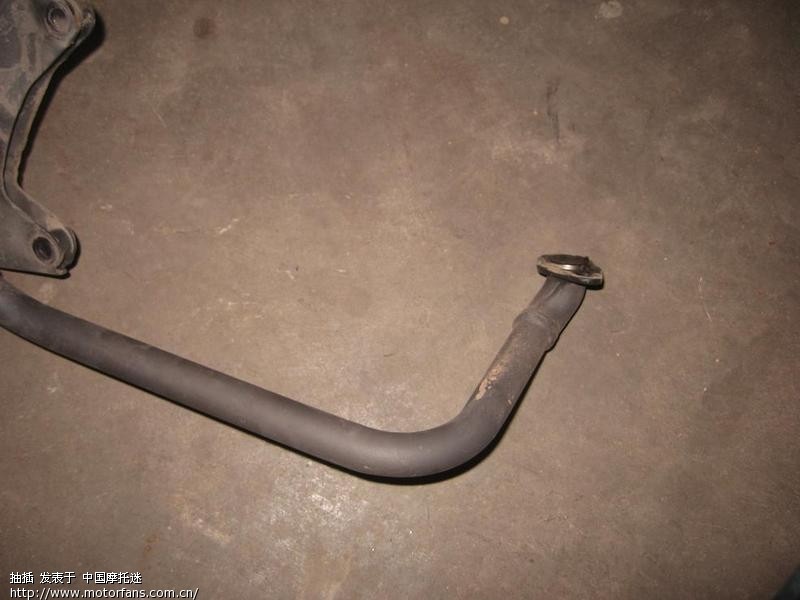 2000公里左右五羊本田佳御的排气便有严重异