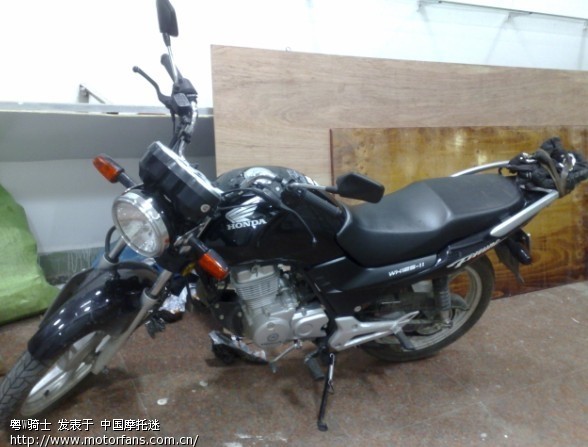 态在线#1黑色本田新锋翼,黑色铃木en125-3f,黑