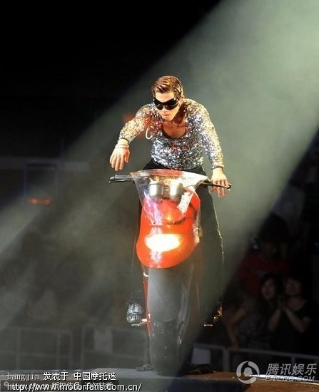 #1郭富城2011演唱会的车车